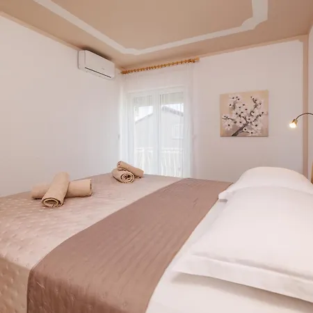 Apartment Abros *